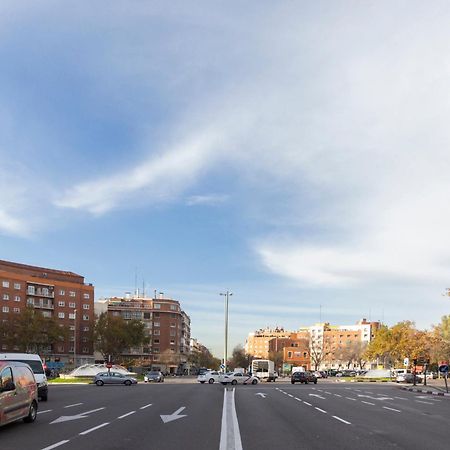 Ronda De Valencia Apartamento Madrid Bagian luar foto