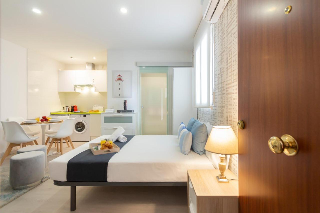 Ronda De Valencia Apartamento Madrid Bagian luar foto